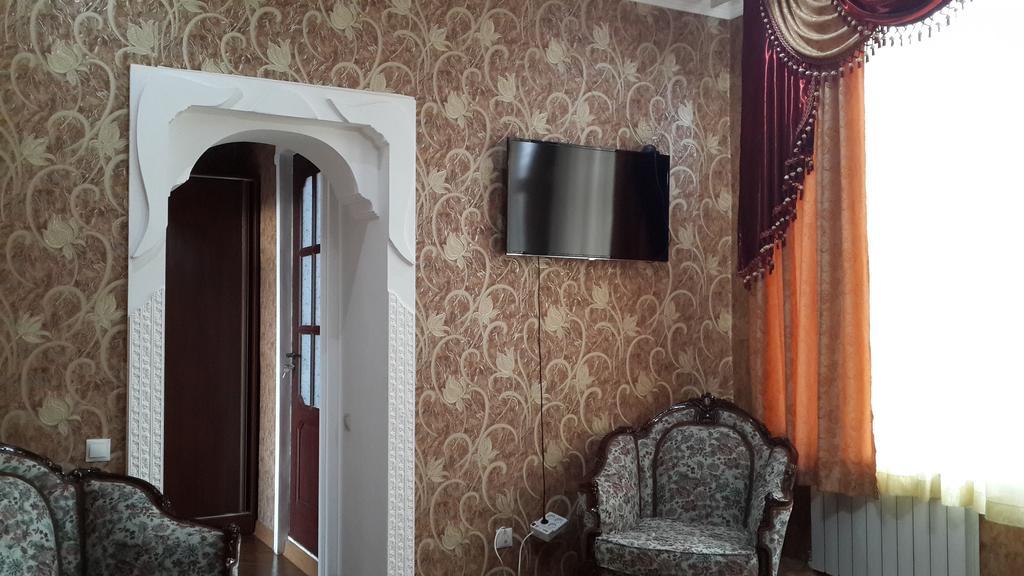 Edemi Hotel Κουτάισι Δωμάτιο φωτογραφία