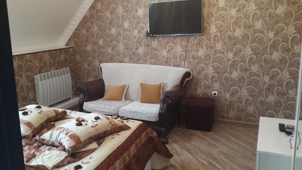 Edemi Hotel Κουτάισι Εξωτερικό φωτογραφία