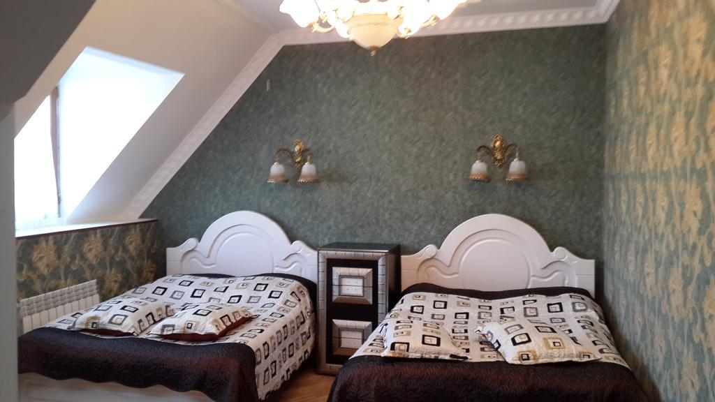 Edemi Hotel Κουτάισι Δωμάτιο φωτογραφία