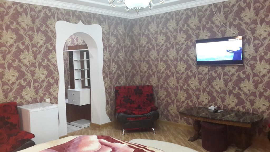 Edemi Hotel Κουτάισι Δωμάτιο φωτογραφία
