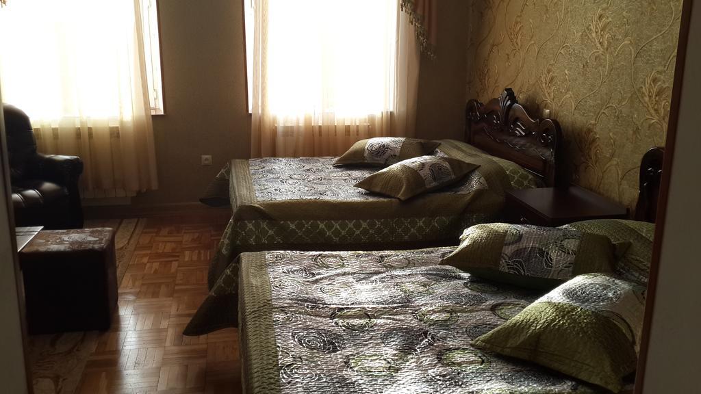 Edemi Hotel Κουτάισι Δωμάτιο φωτογραφία