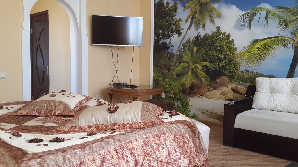 Edemi Hotel Κουτάισι Εξωτερικό φωτογραφία
