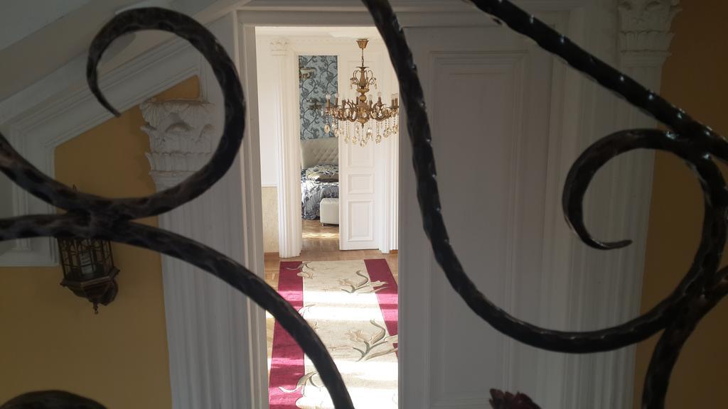 Edemi Hotel Κουτάισι Εξωτερικό φωτογραφία