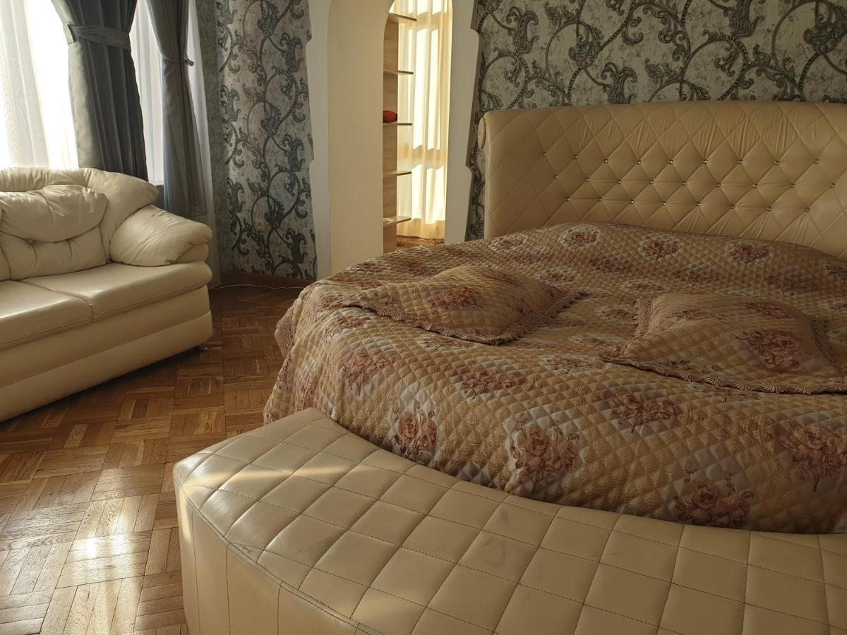 Edemi Hotel Κουτάισι Εξωτερικό φωτογραφία